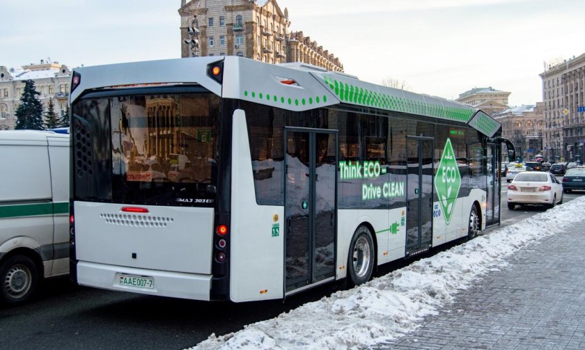 МАЗ-303 автобус