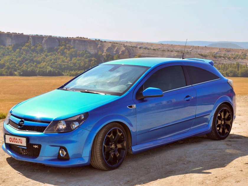 Opel Astra OPC