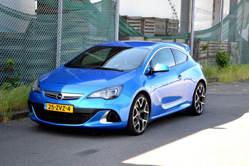 Opel astra opc