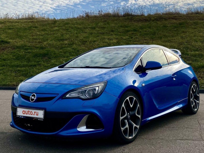 Opel Astra OPC