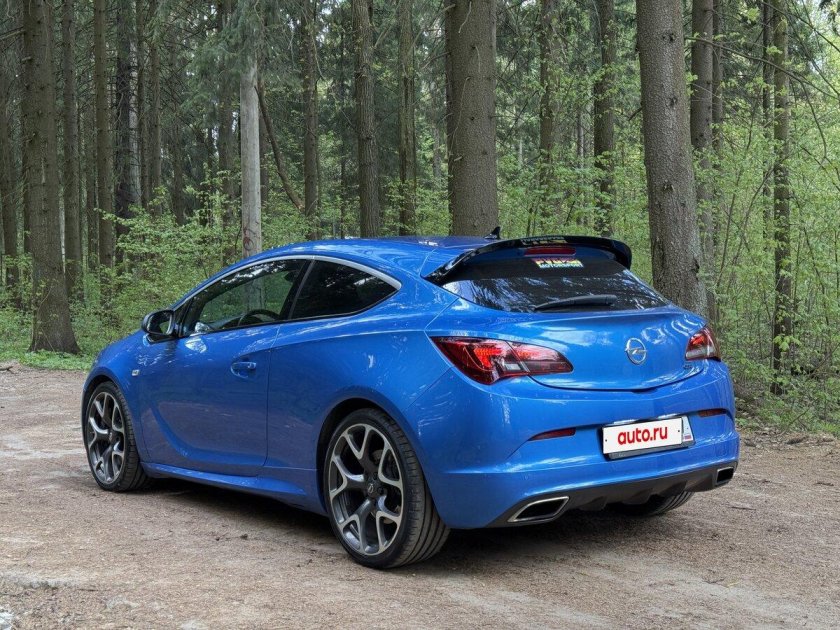 Опель астра gtc