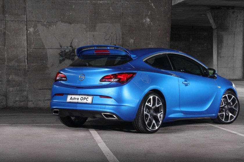 Opel Astra OPC