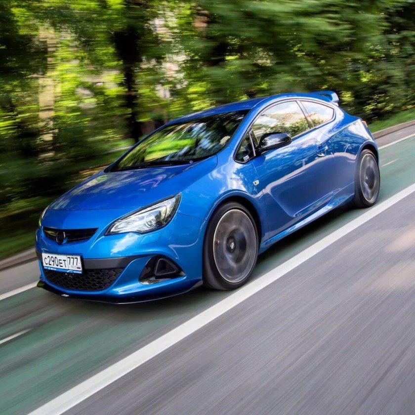 Opel Astra OPC