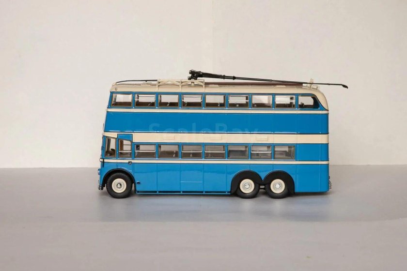 Троллейбус ЯТБ-3 модель