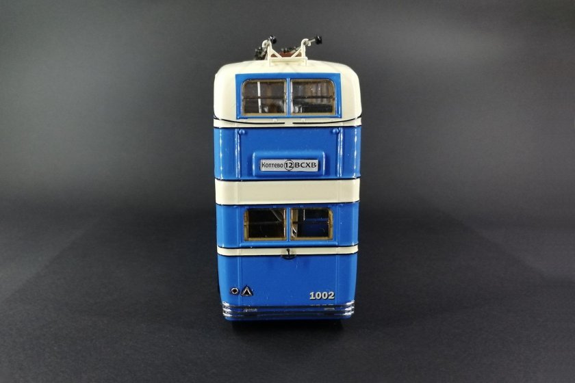 Троллейбус ЯТБ-3 модель