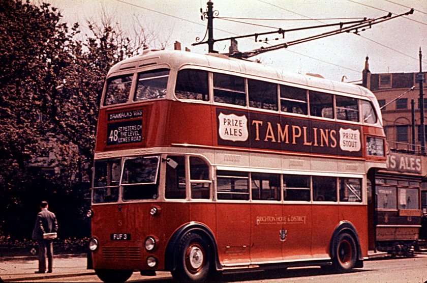 ЯТБ-3 двухэтажный троллейбус