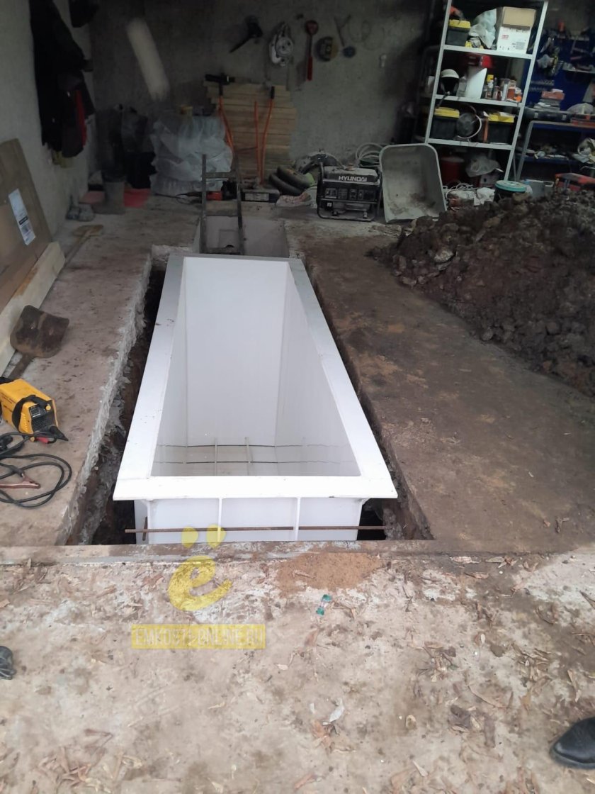 Смотровая яма глубиной 50 см