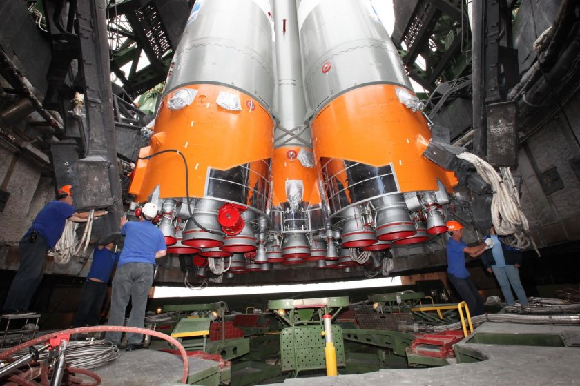 Боковые блоки РН Союз 2