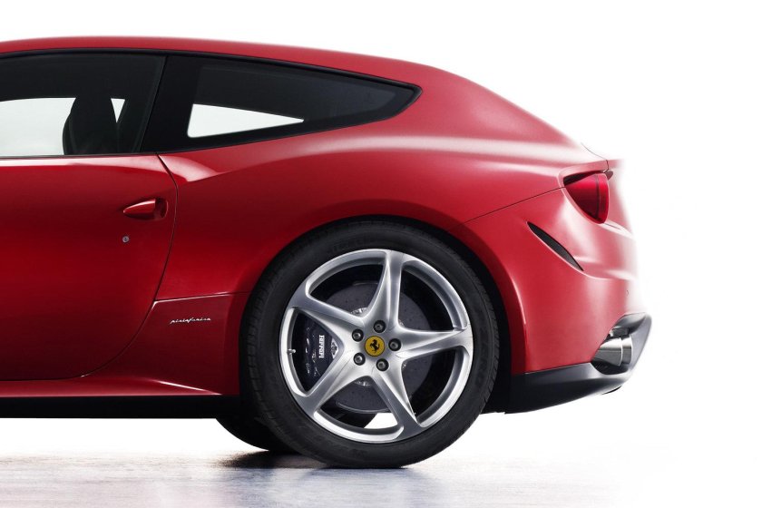 Ferrari FF 2012
