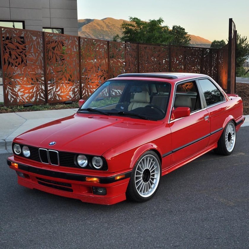 BMW 3 e30