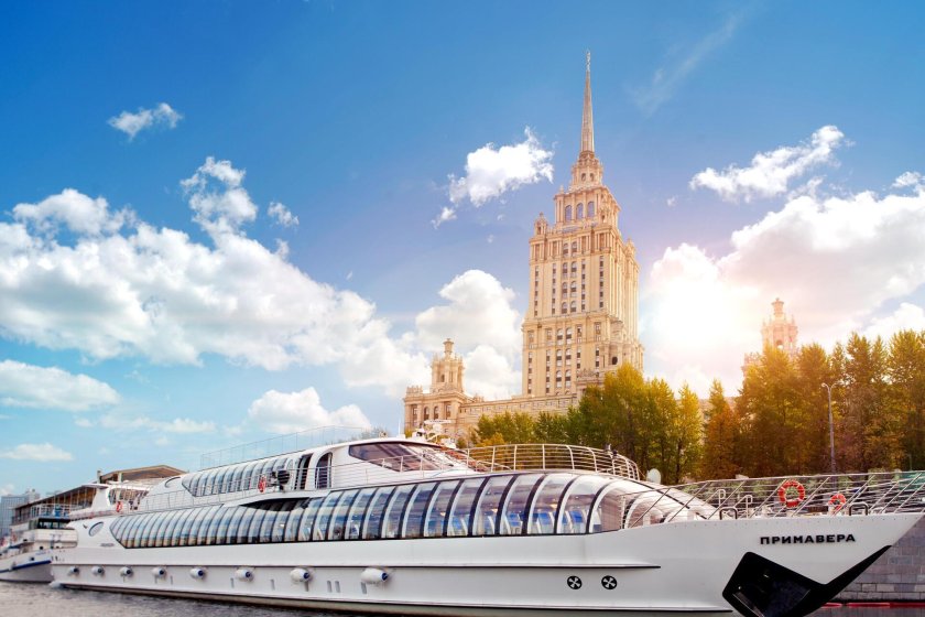 Рэдиссон москва теплоход