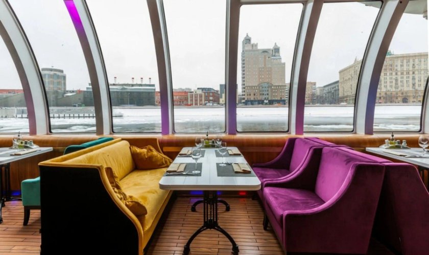 Яхта Монтана Рэдиссон