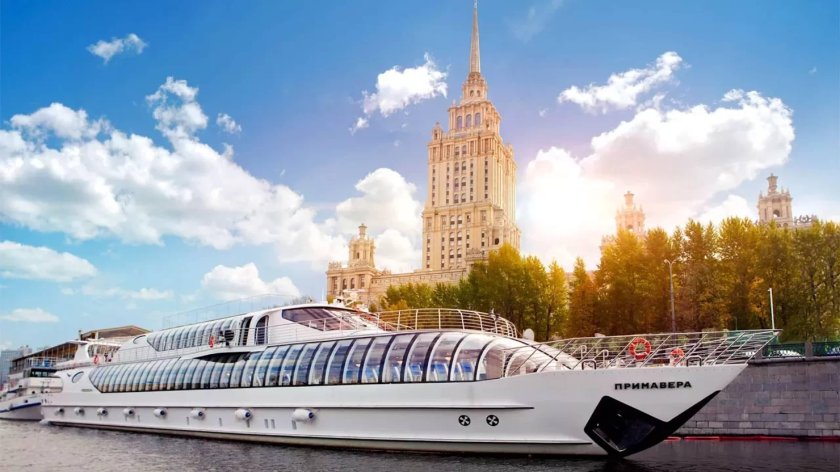 Яхта-ресторан Рэдиссон Ройал