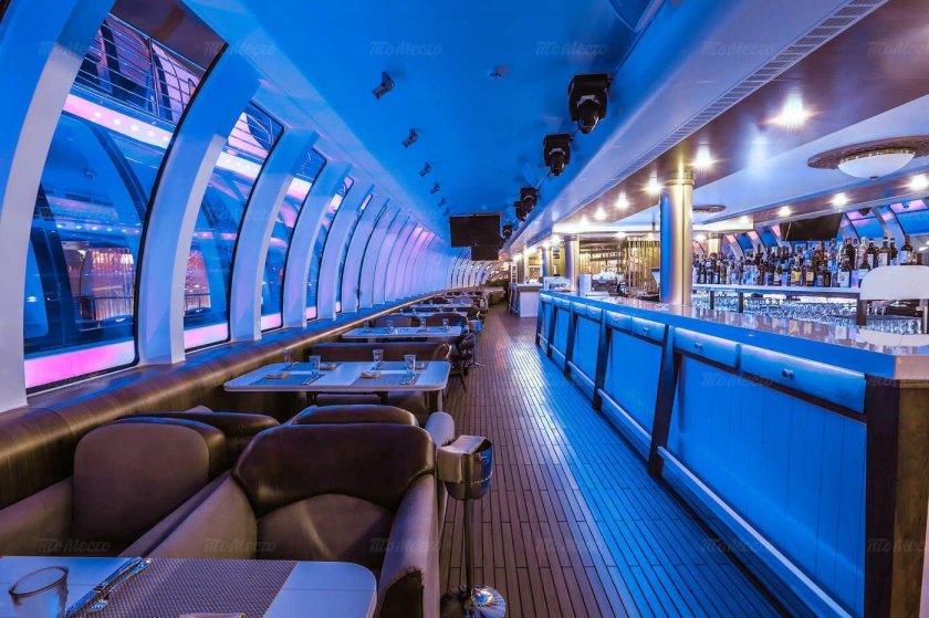 Яхта-ресторан Рэдиссон Ройал