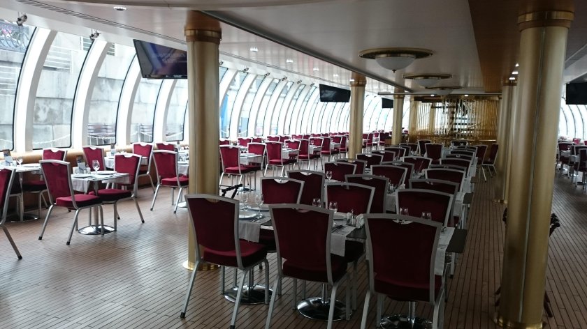 Ресторан Рэдиссон теплоход Москва