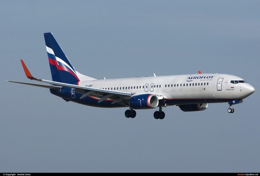 Самолёт Боинг 737-800