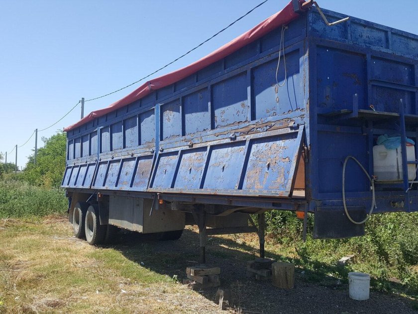 Полуприцеп ОДАЗ 9370 зерновоз