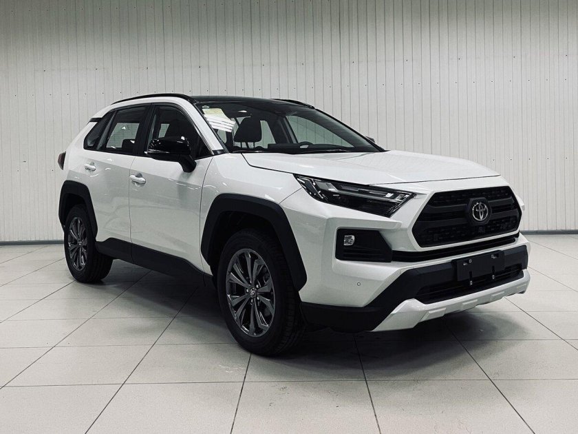 Новая тойота рав 4