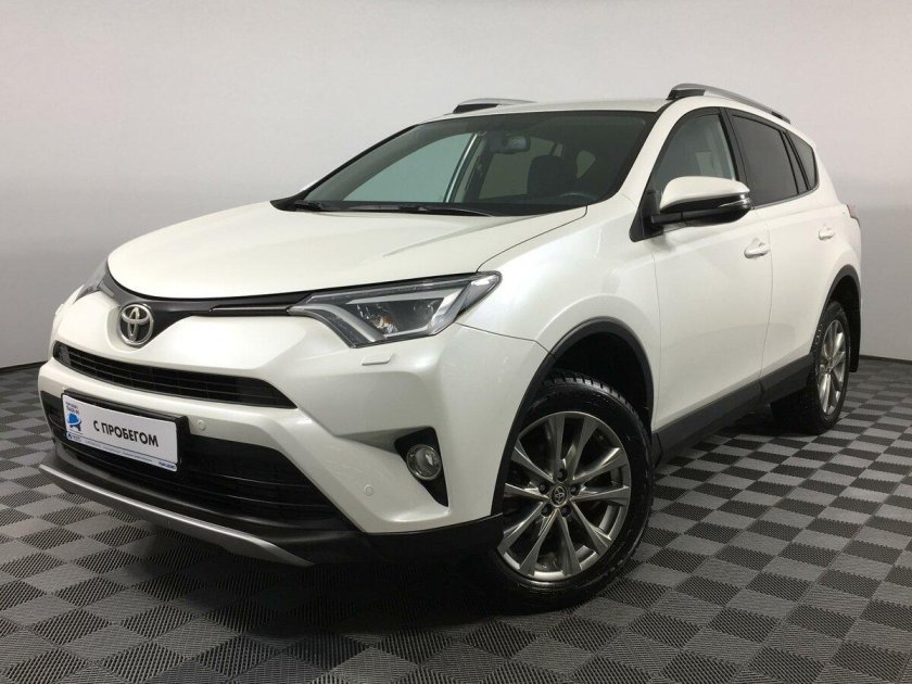 Тойота рав 4 2017 белый