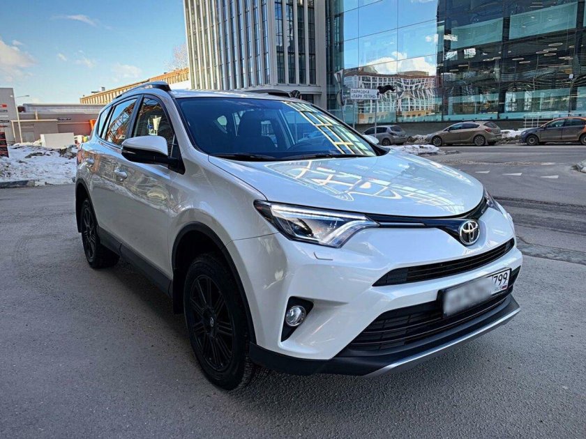 Toyota rav4 IV (ca40)