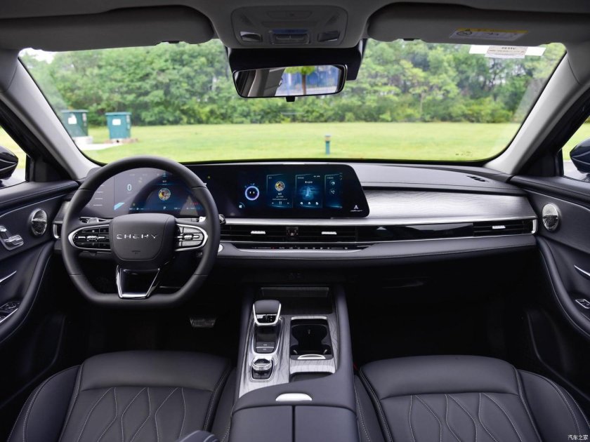 Седаны Chery Arrizo 8