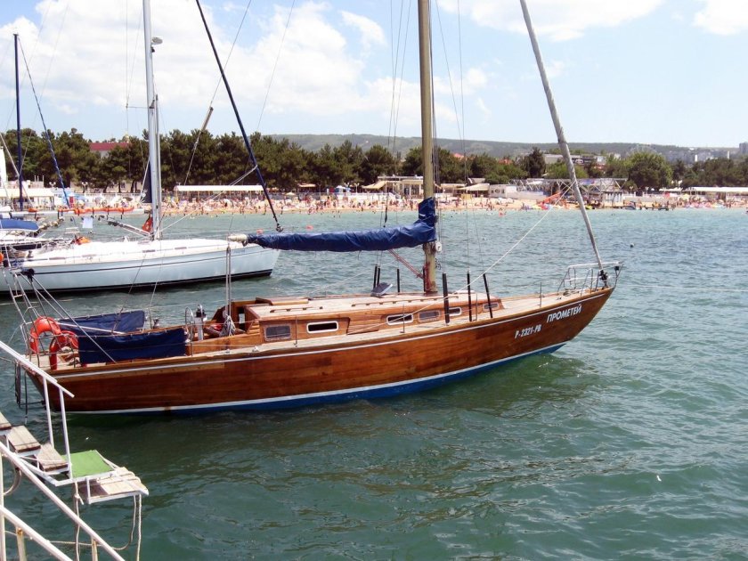 Яхта фараон Геленджик