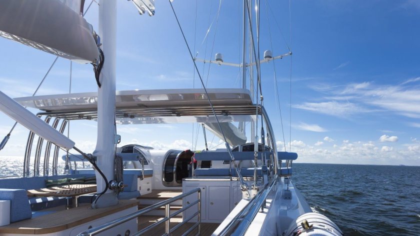 Conrad 115 Lunar суперяхта