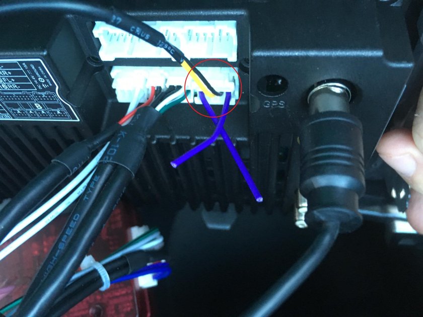 Разъем магнитолы Kia Sportage 2