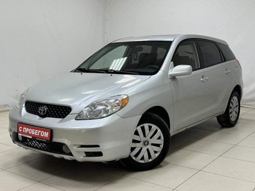 Тойота матрикс 2004