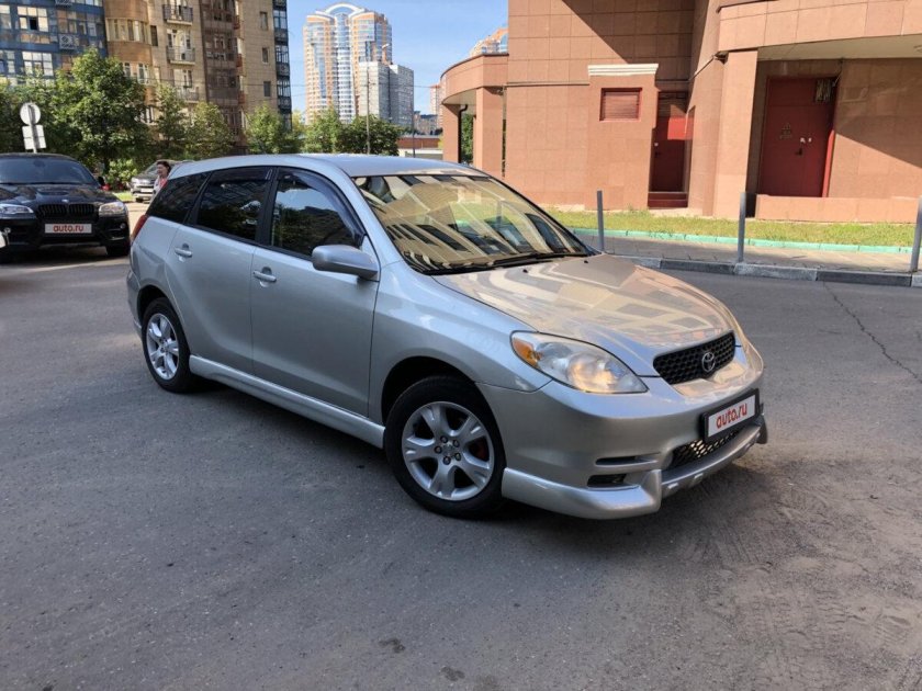 Тойота Матрикс 2002