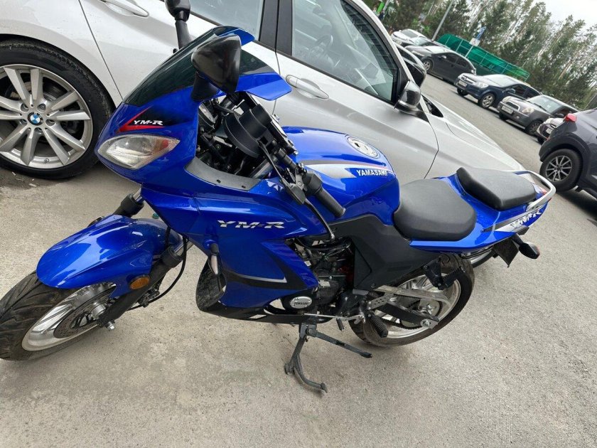 Мотоцикл yamasaki