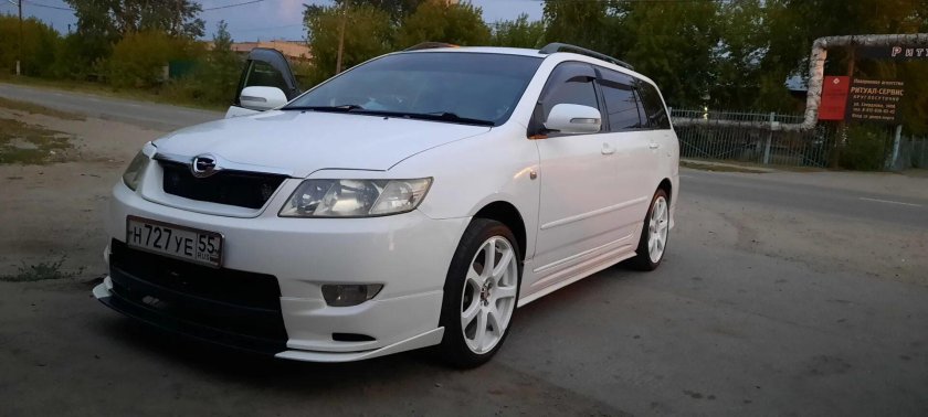 Тойота Королла Филдер 2005