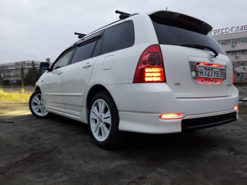 Toyota Fielder 120 кузов