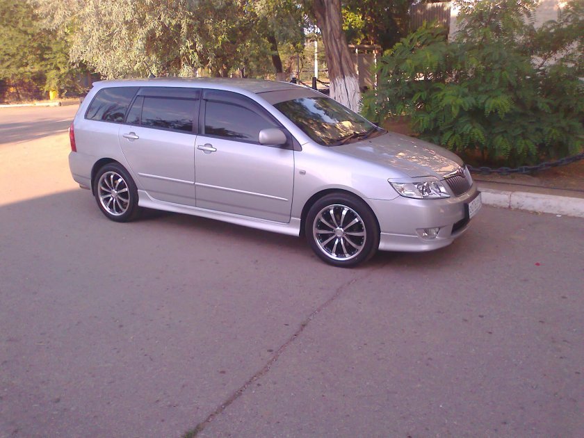 Toyota Corolla Fielder 121