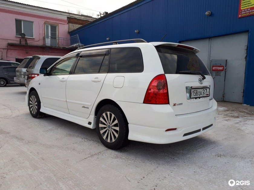 Toyota Corolla Fielder 121