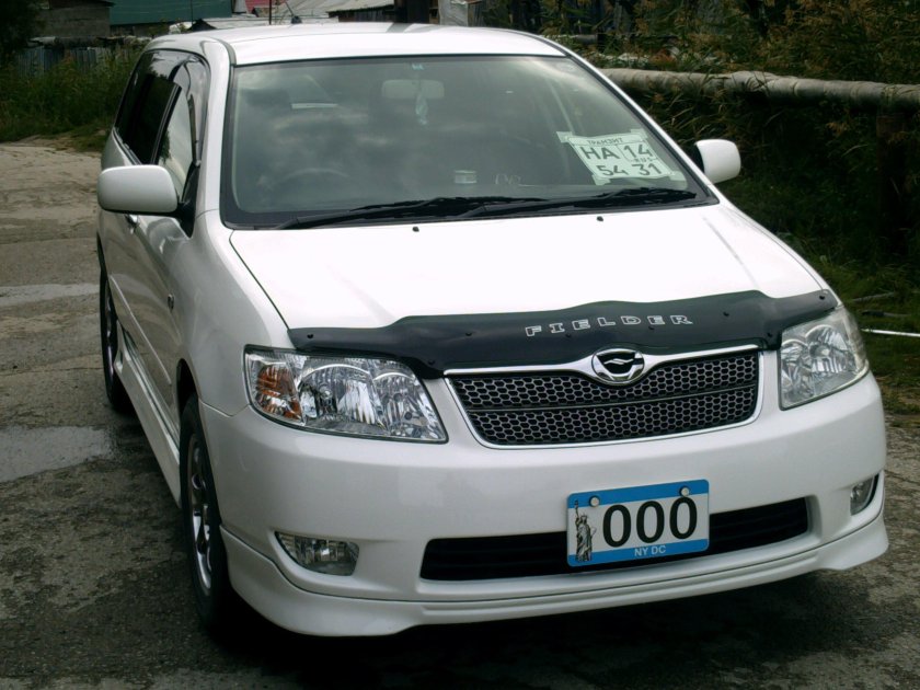 Тойота Королла 121 кузов