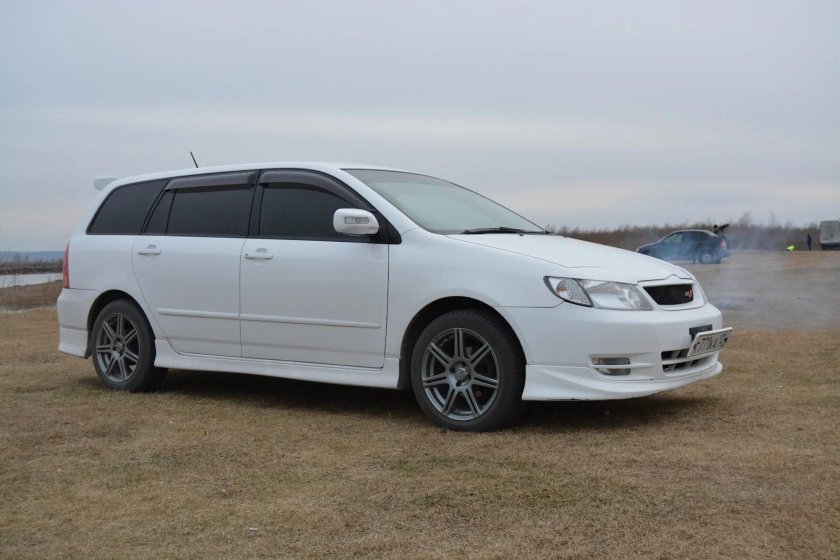 Toyota Corolla Fielder 120