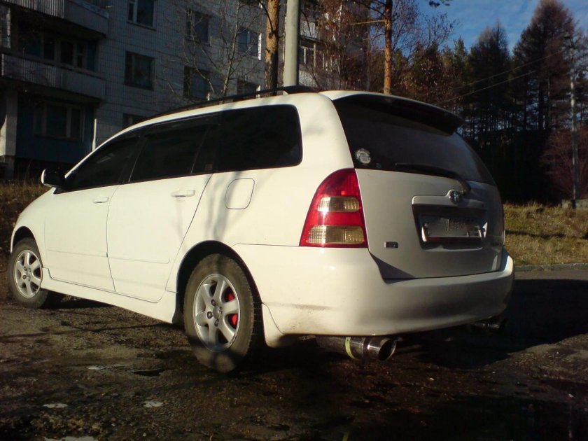 Королла Филдер 120