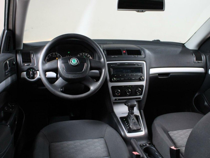 Шкода октавия 2012 салон