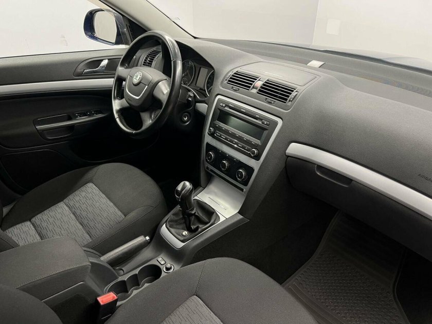 Шкода октавия 2012 1.8