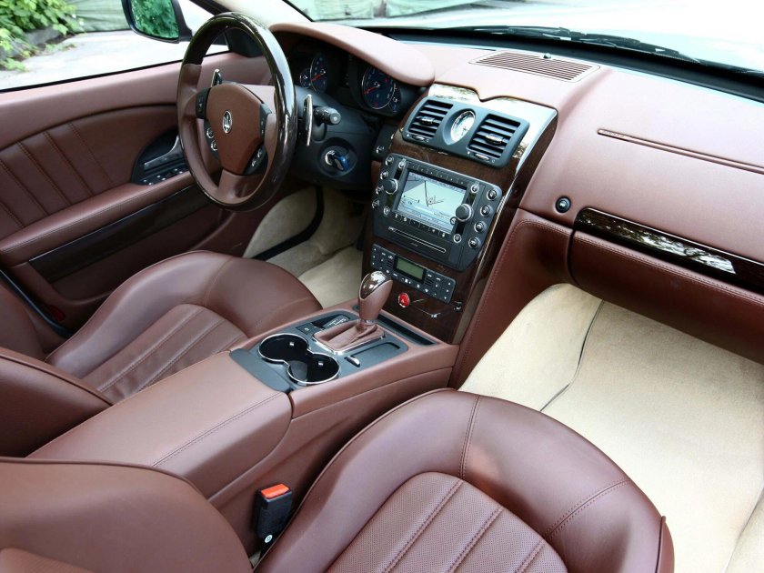 Maserati Quattroporte 2008 салон