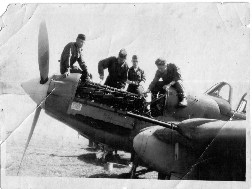 Самолёт ил-2 Штурмовик