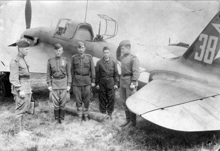 Штурмовик ил-2