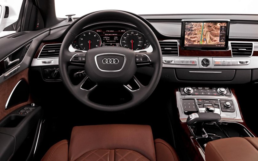 Audi a8l 2012