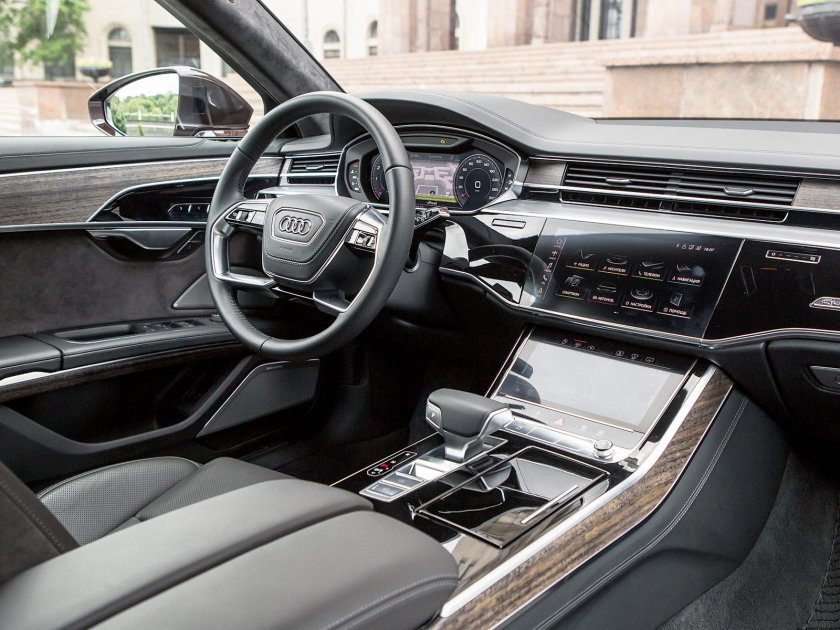 Audi a8 2018