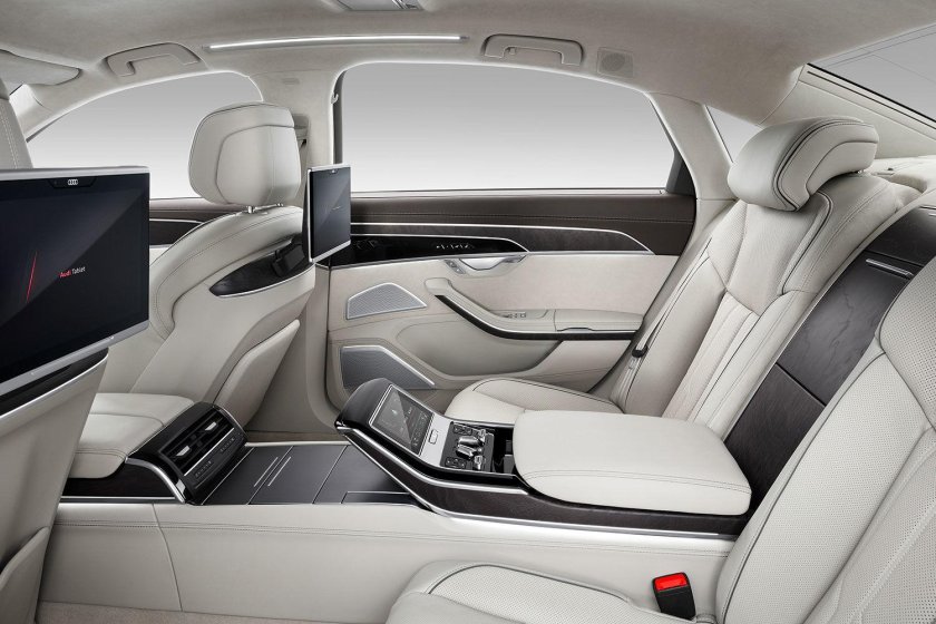 Ауди а8 салон