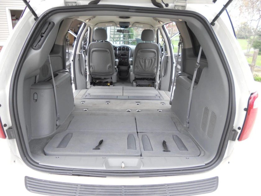 Dodge Grand Caravan салон