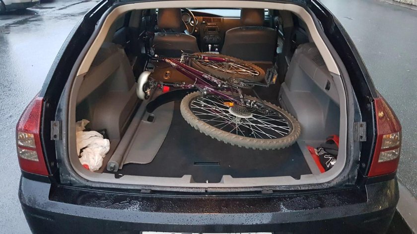 Додж Магнум багажник