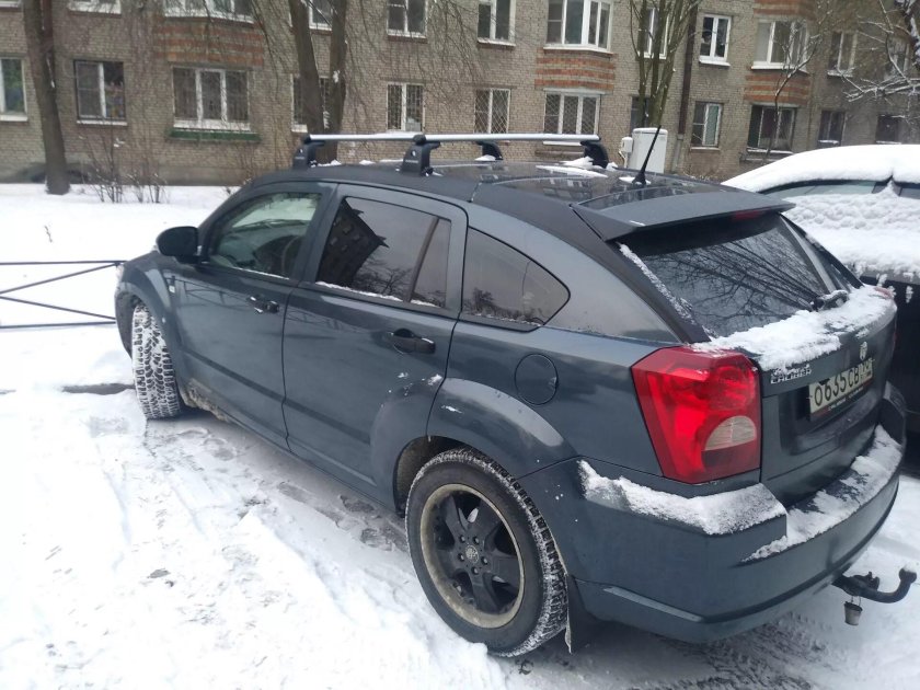 Додж Калибр багажник