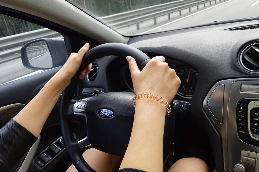 За рулем Форд Мондео